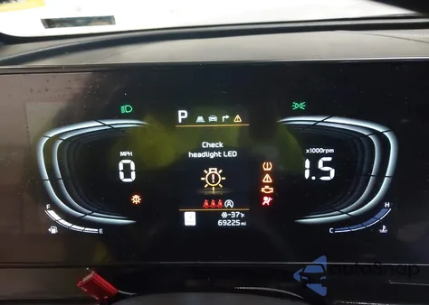 2023 Kia Sportage X-Line z USA, uszkodzony, nr VIN 5XYK6CAF7PG008032